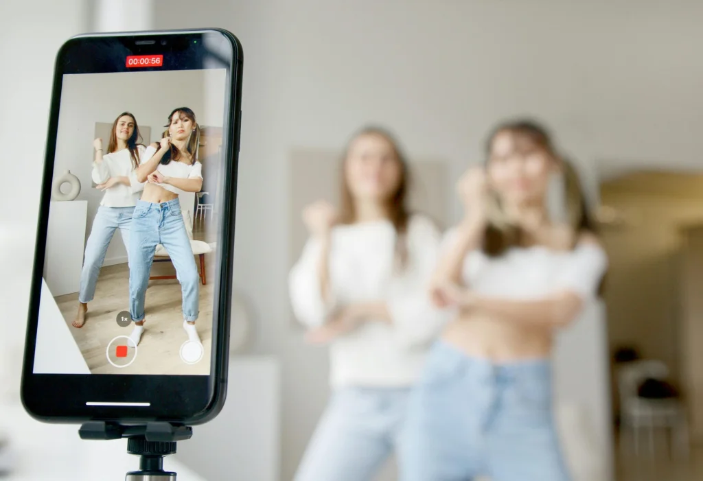 Sự trỗi dậy của nano và micro influencers năm 2025